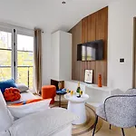Bluestay 296 - Superbe Appartement A Paris 17